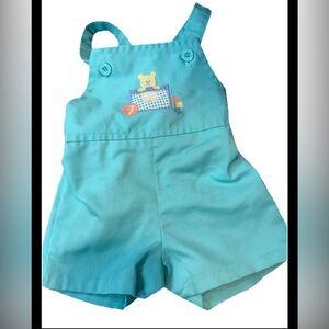 Vintage Health-Tex Green Bib overall Embroidered Teddy Bear One Piece 6M Romper